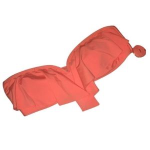 🎁 Gianni Bini Ruffle Molded Sweetheart Bikini Top